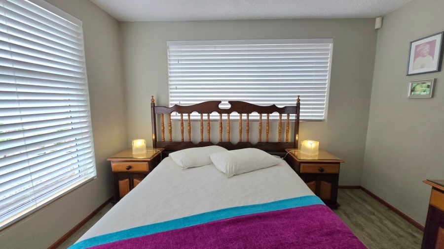 4 Bedroom Property for Sale in Kleinbaai Western Cape